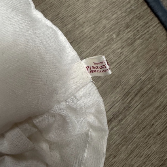 Retired American Girl Samantha Parkington Bed - Picture 4 of 6